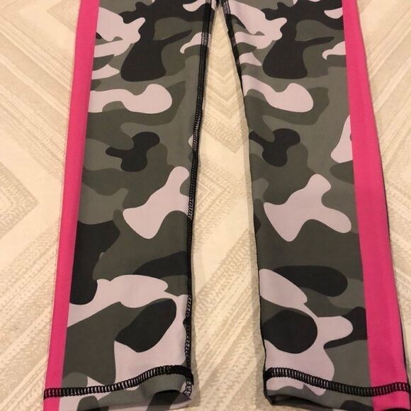 Playground Camouflage with Double Pink Side Stripe - Picture 7 of 7